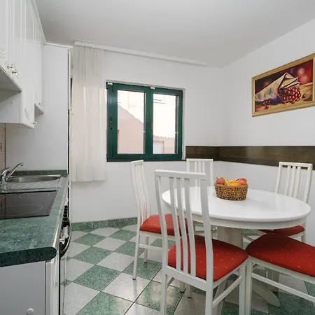 Stunning In Apartment Vodice