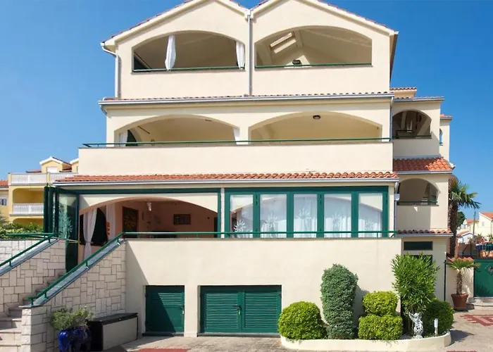 Stunning Apartment In Vodice *