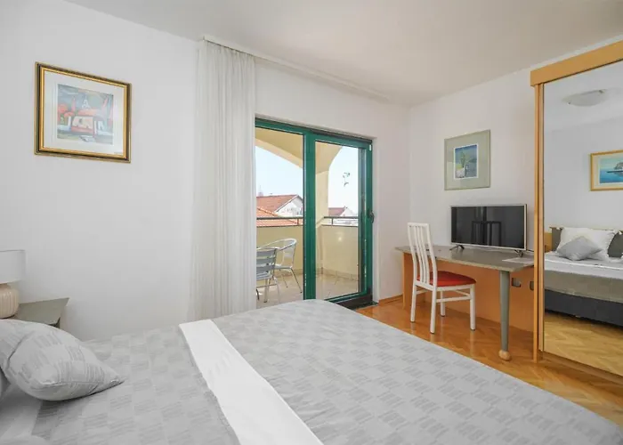 Stunning Apartment In Vodice Appartement