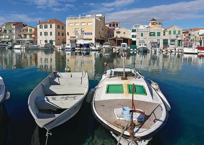 Stunning Apartment In Vodice Appartement *